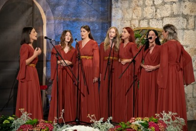10 klapa Zvizdan.jpg